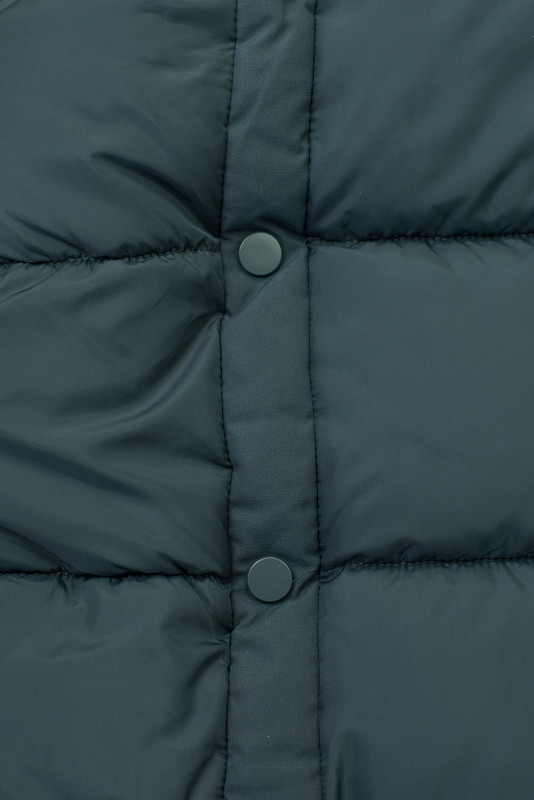 Petrolejově zelená dlouhá zimní bunda s kožešinou