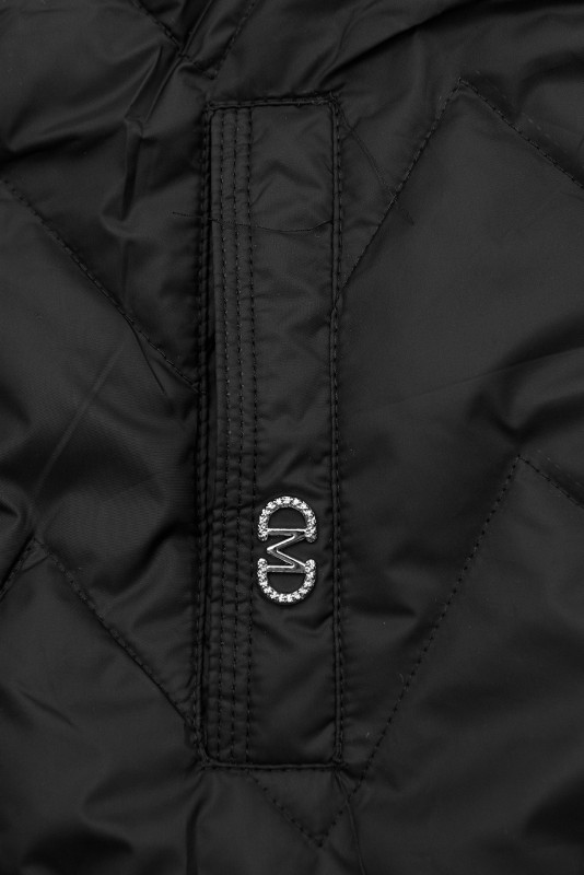 Černá prodloužená vesta