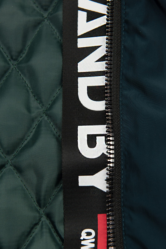 Smaragdově zelený prodloužený plášť/parka