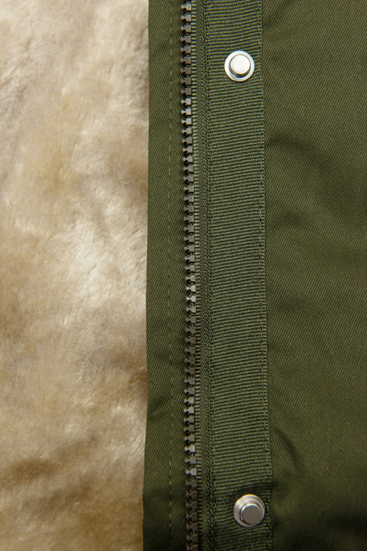 Khaki parka s odnímatelným futrem a kožešinou