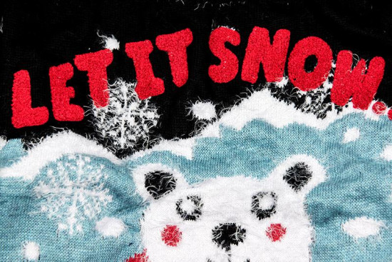 Černý svetr LET IT SNOW