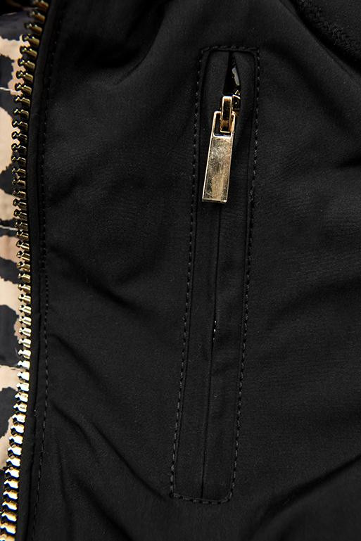 Černá oboustranná parka s leopardím vzorem