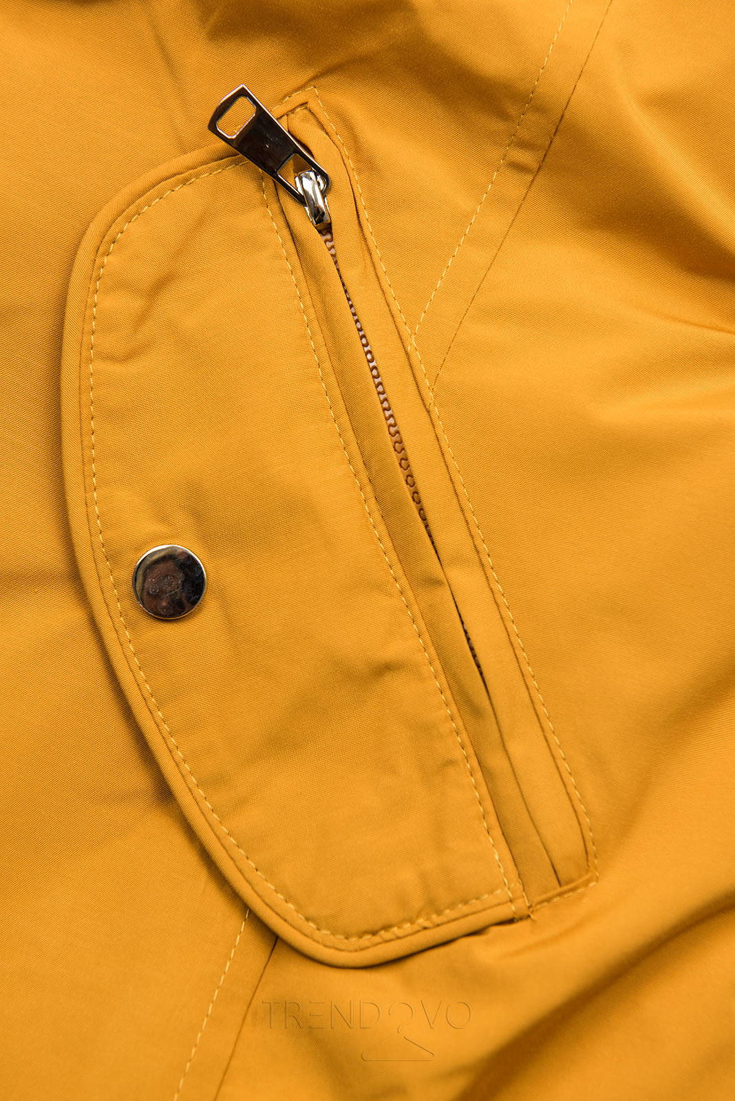 Žlutá oboustranná bunda s pepito vzorem
