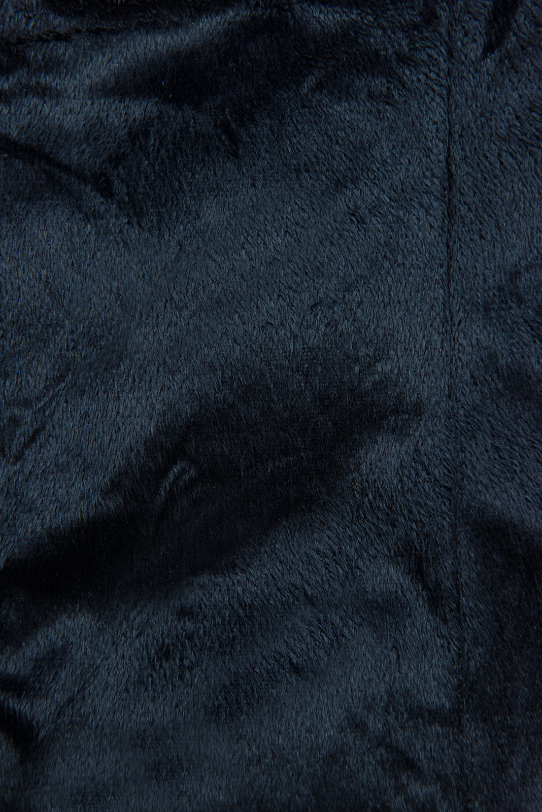 Tmavě modrá zimní vesta s kapucí