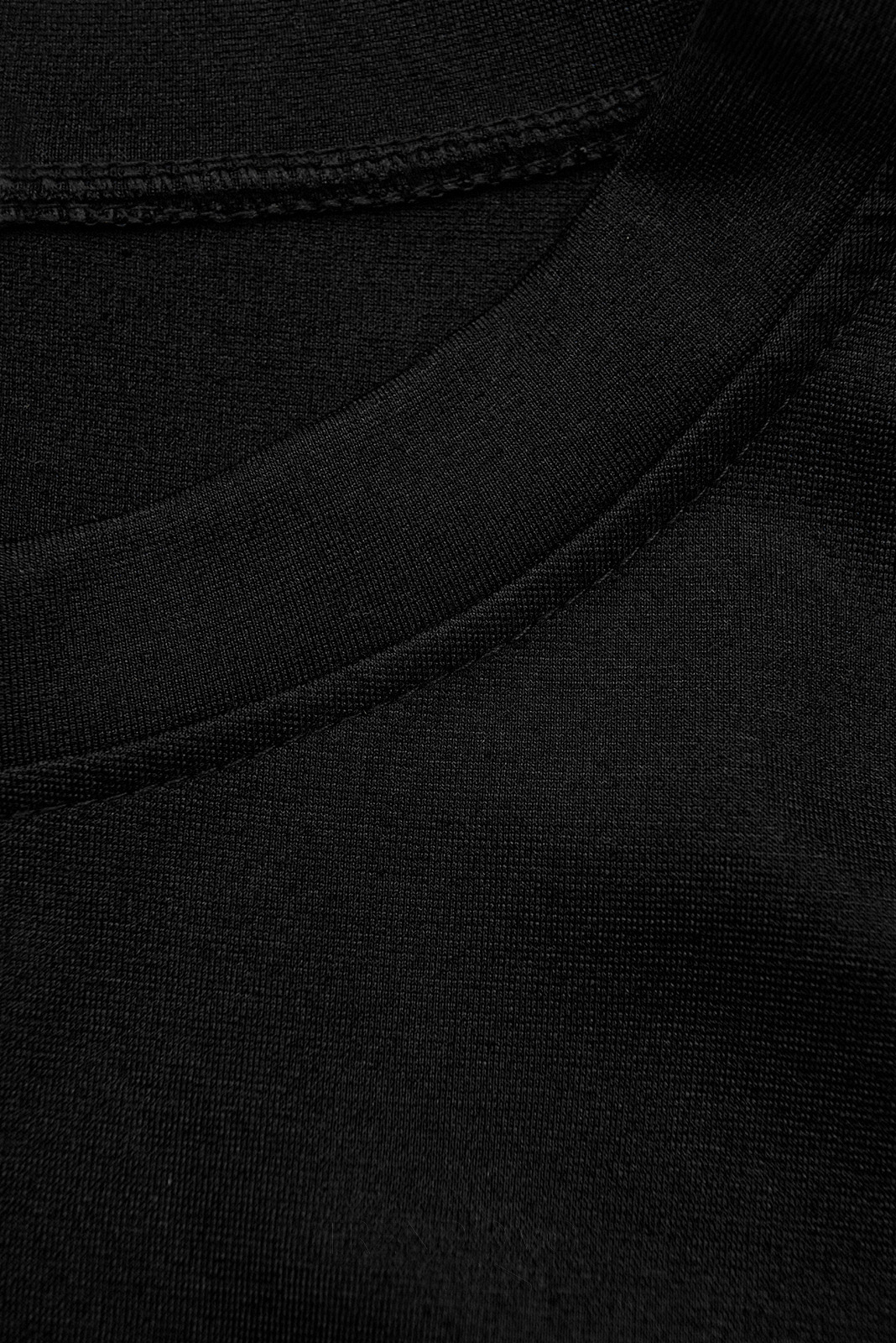 Černé mikinové šaty s krajkou