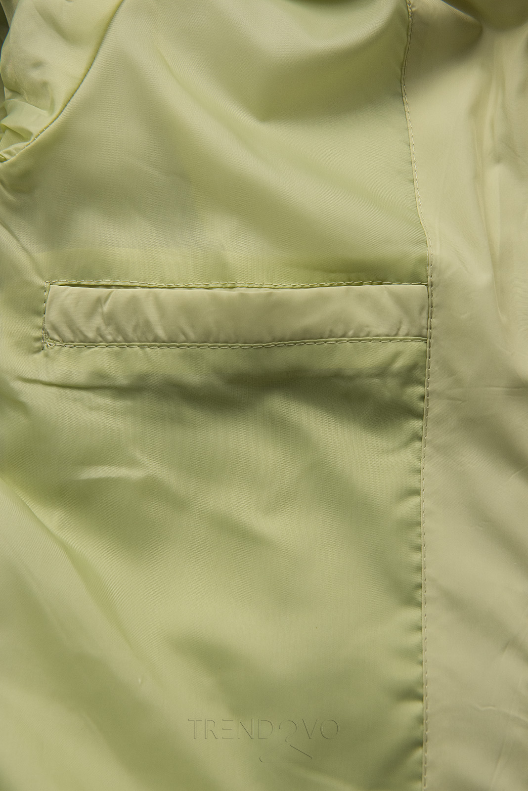 Prošívaná bunda na přechodné období světle zelená