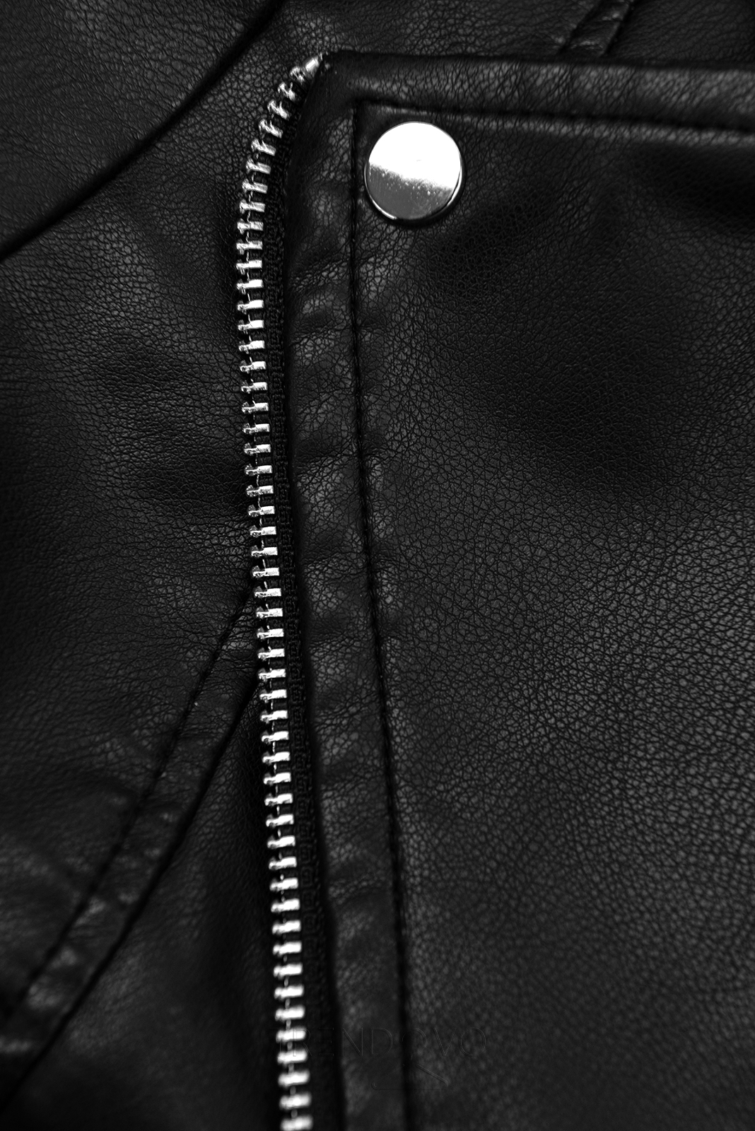Černá koženková prošívaná bunda