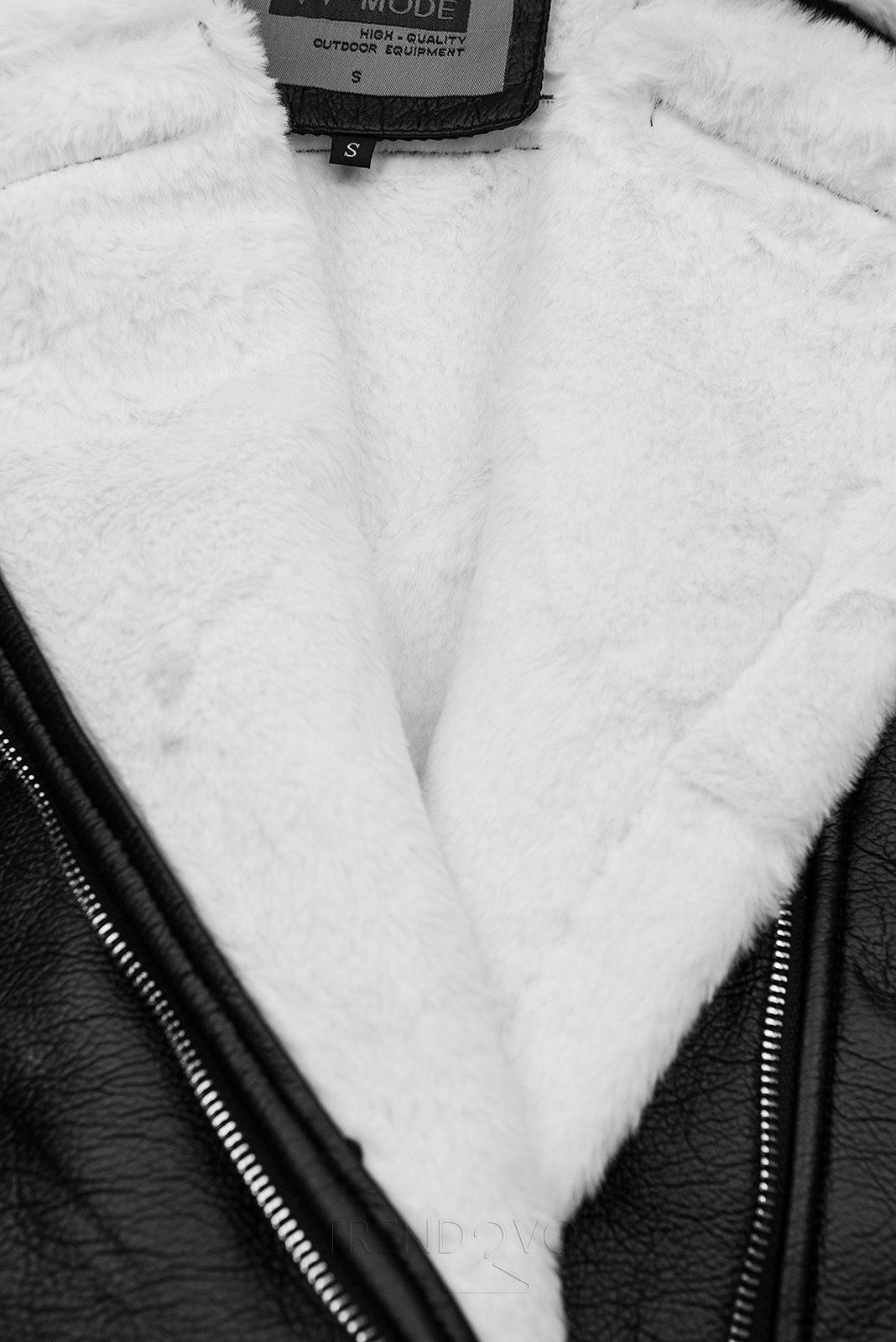 Černo-bílá zateplená koženková bunda