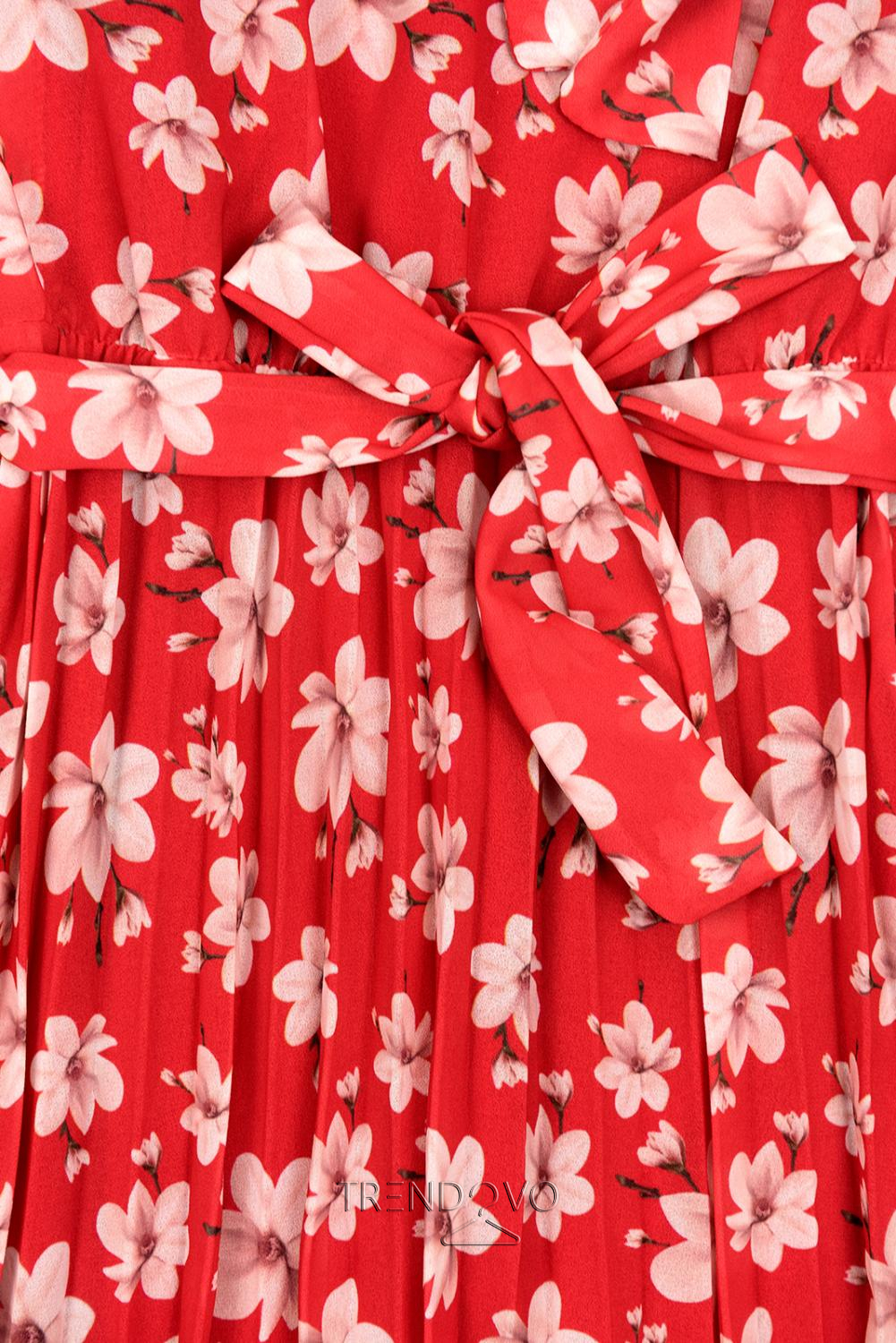 Červené letní květinové šaty