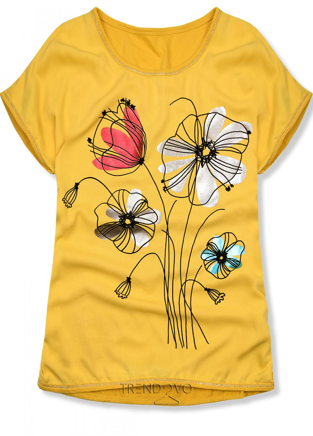 Žluté tričko s potiskem květů