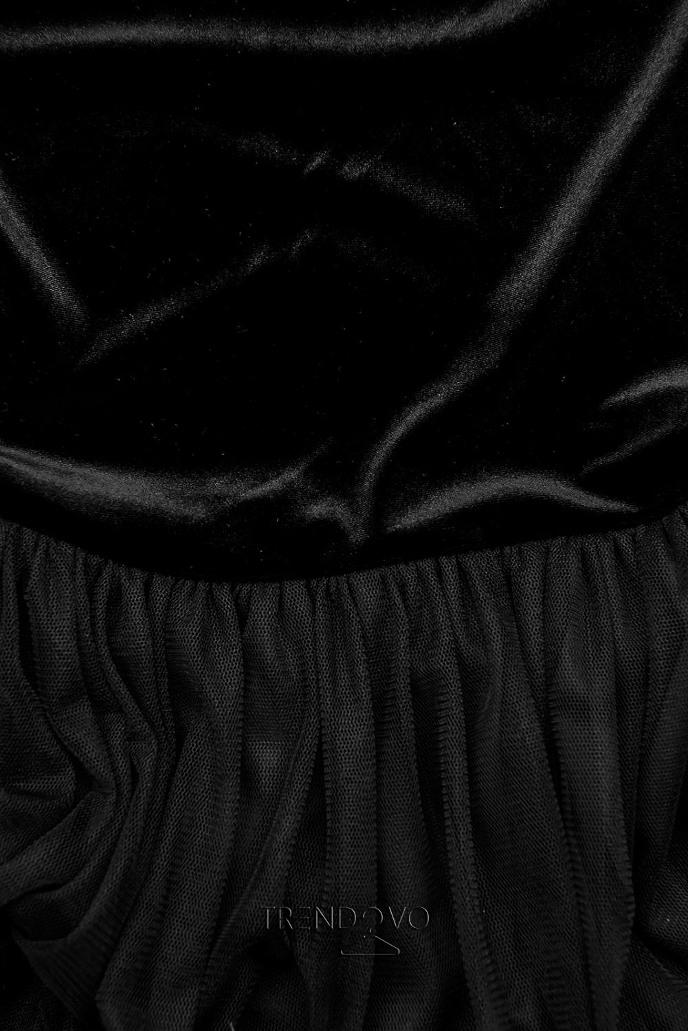 Černé šaty s tylovou sukní