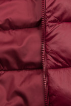 Vínově červená přechodná bunda s kapucí a kožešinou