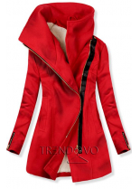Červený kabát se zapínáním na šikmý zip