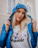 Modrá lehká prošívaná bunda